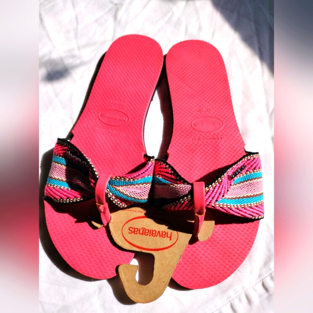 NWT Havaianas Women's Pink Summer Sandle. Women's Sz 9/10